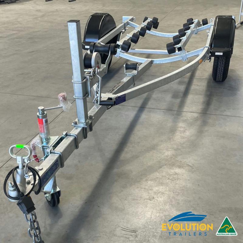 evolution-trailers-jskm-7r-roller-trailer-w-gal-wheel